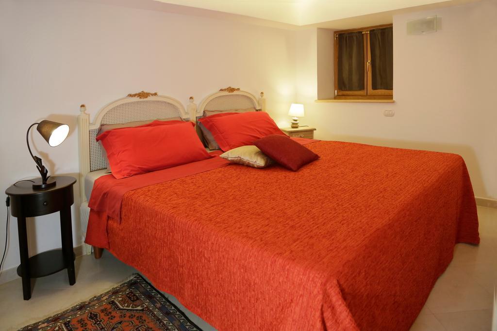 Casa Costa Daire Taormina Oda fotoğraf