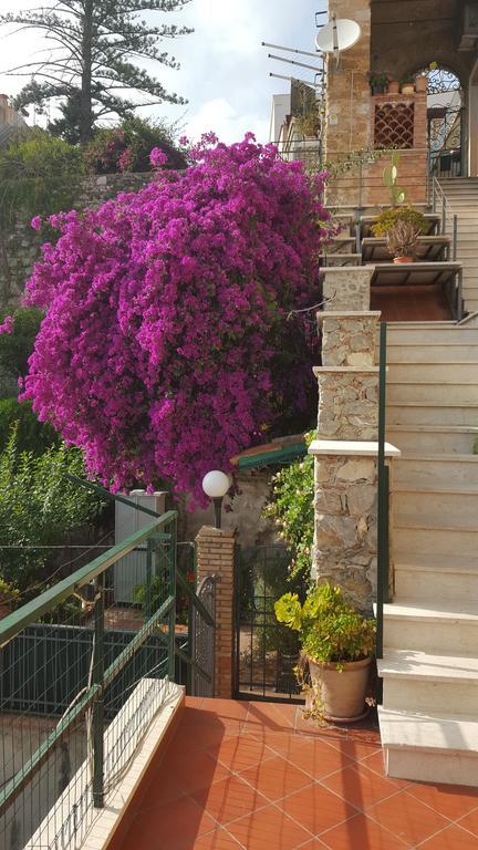 Casa Costa Daire Taormina Dış mekan fotoğraf